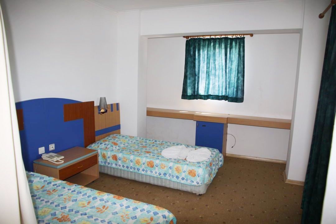 Uslan Hotel Кушадасы Экстерьер фото
