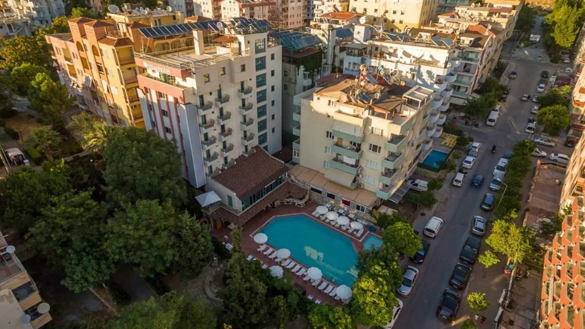Uslan Hotel Кушадасы Экстерьер фото