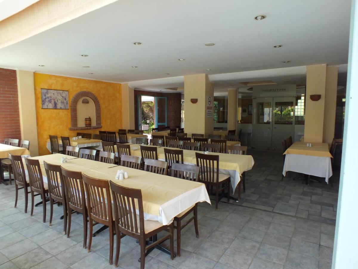 Uslan Hotel Кушадасы Экстерьер фото
